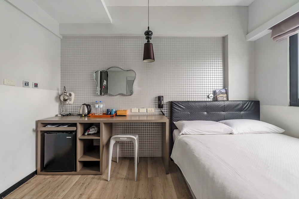 CHECK inn Express Kaohsiung Love River 29/66