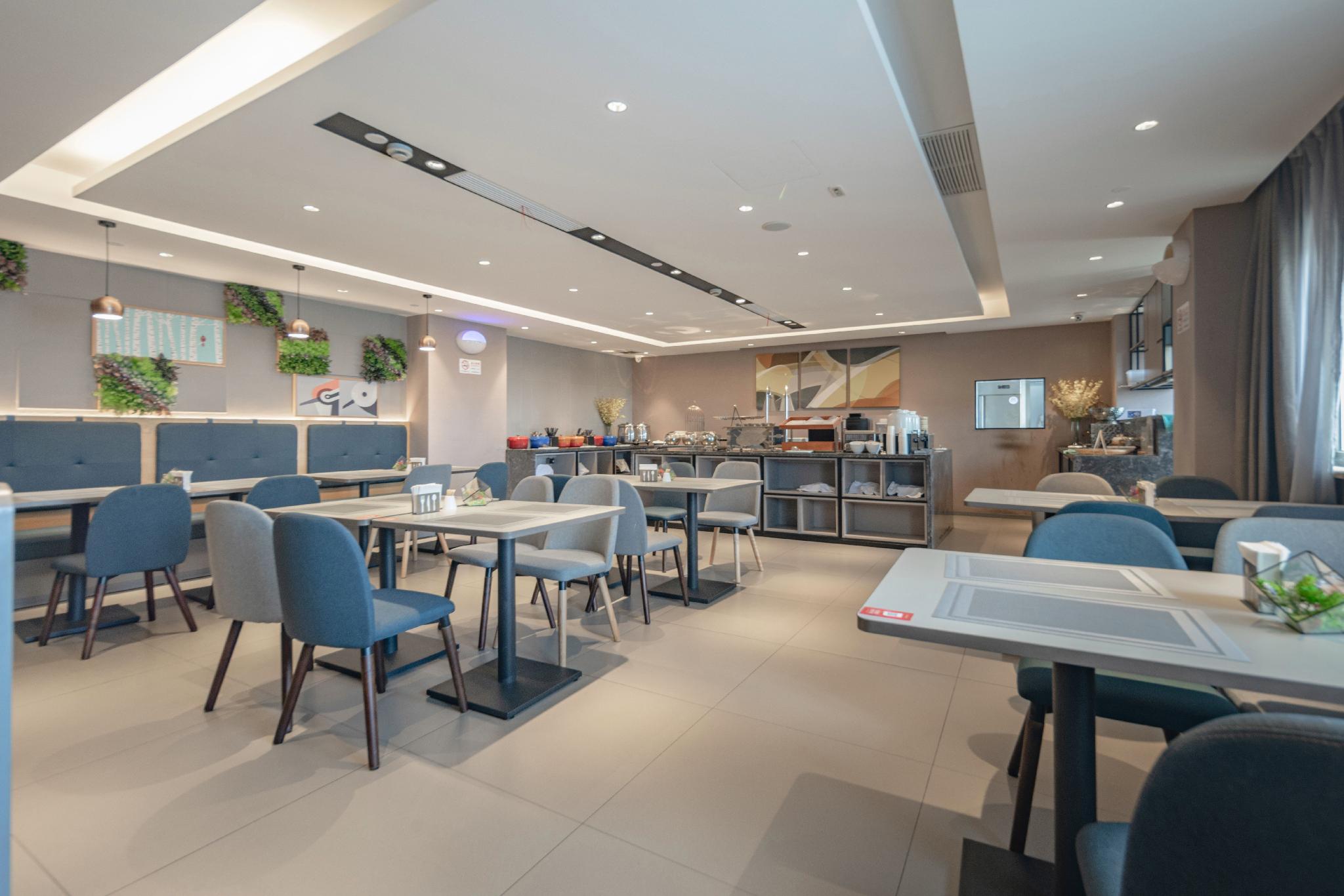 Home inn Selected (Shanghai Pudong International Airport Free Trade Zone) 41/53