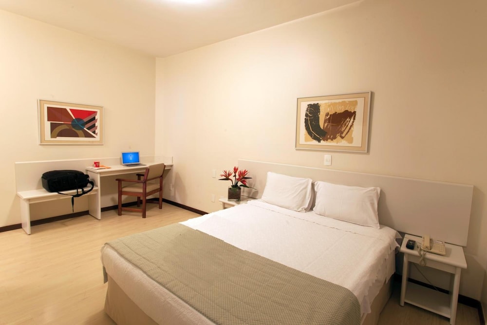 Boulevard Express Hotel 7/30