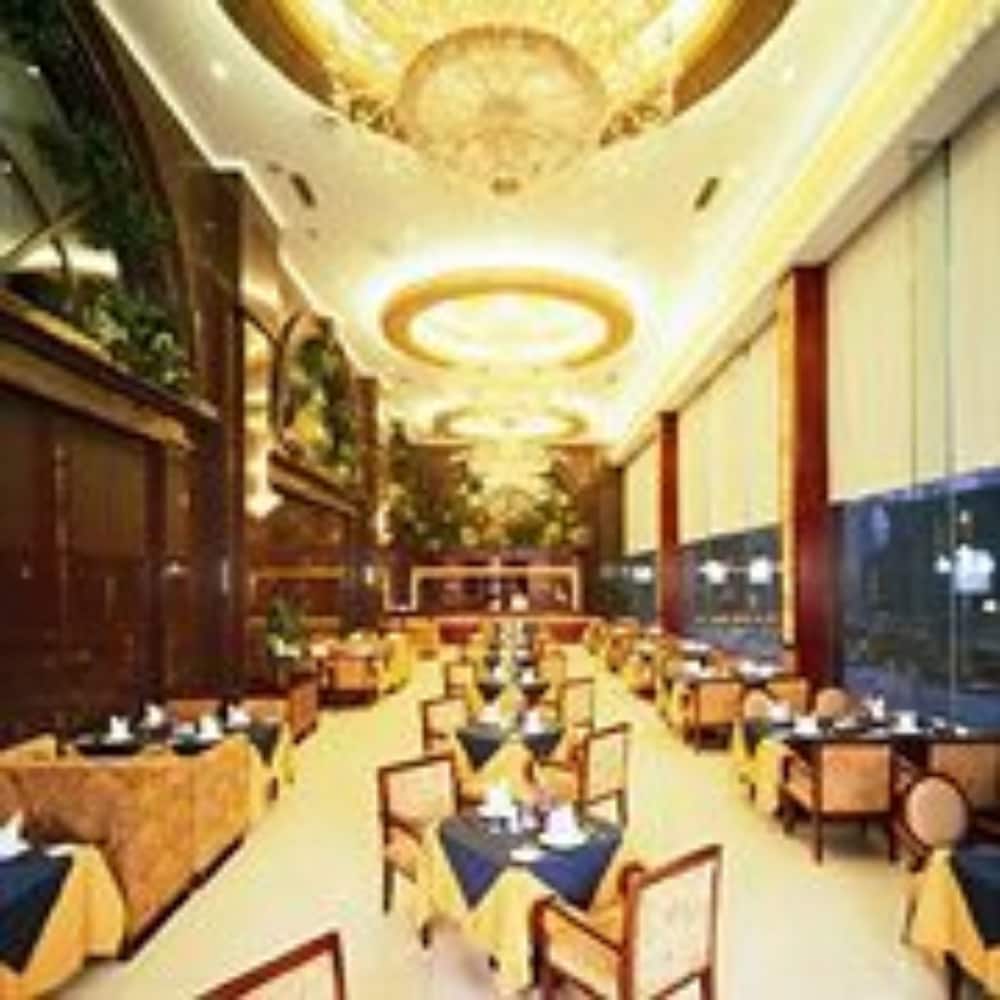 Xinhai Jinjiang Hotel 35/45