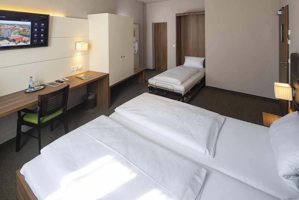 Joesepp's Hotel am Schweizerberg 16/47