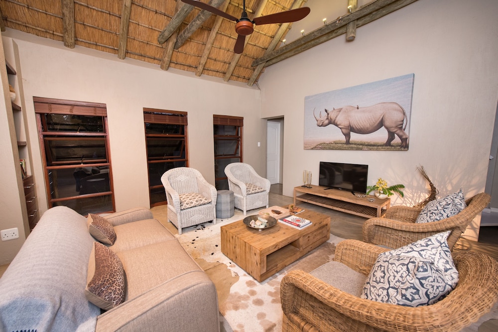 Ekhaya Bush Villa 32/50