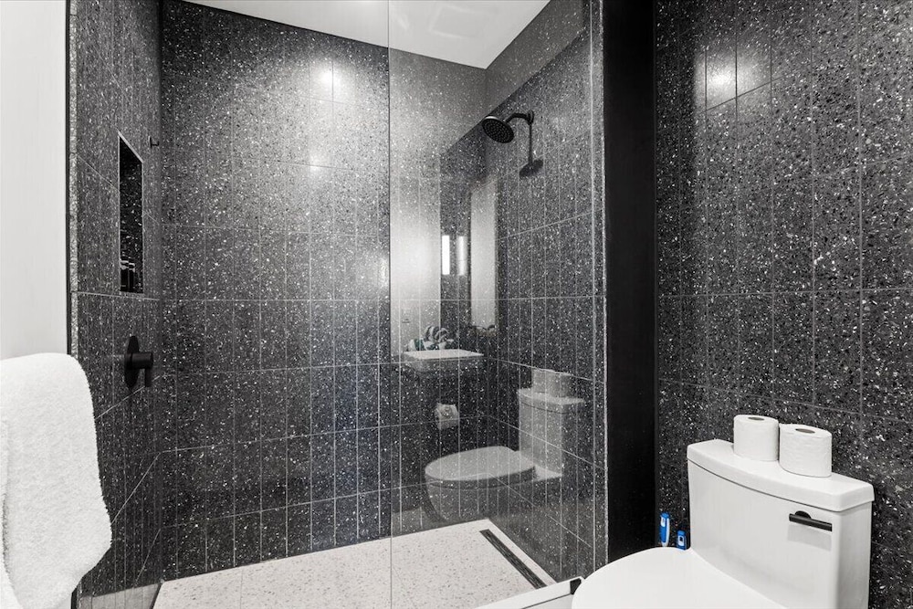 Austin Condo Hotel 49/49