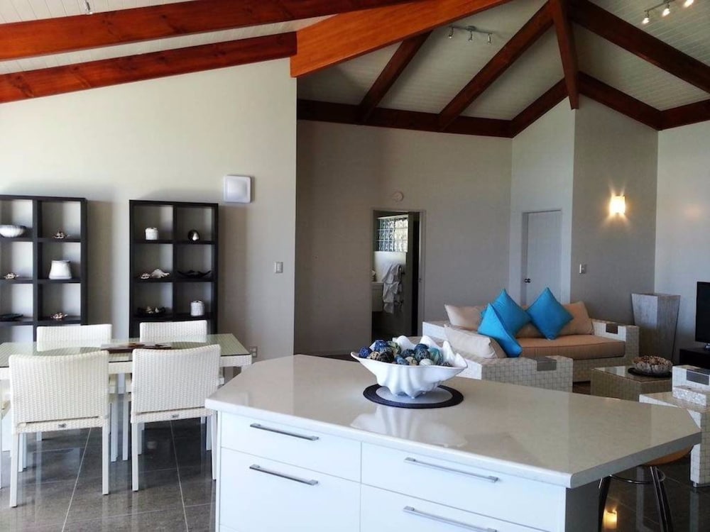 Ocean Spray Villas 35/35