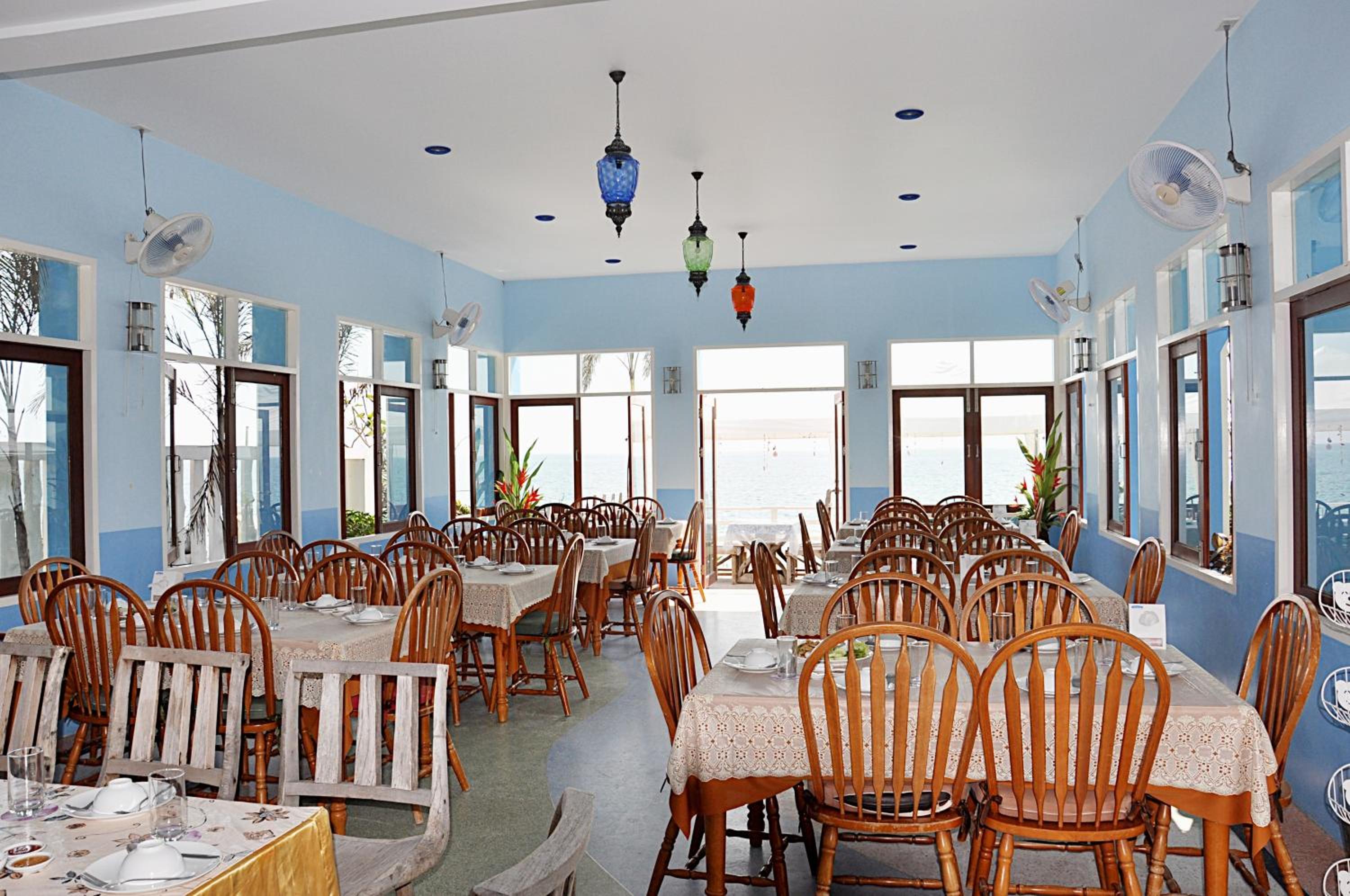 Baanmontra Beach Resort 34/53