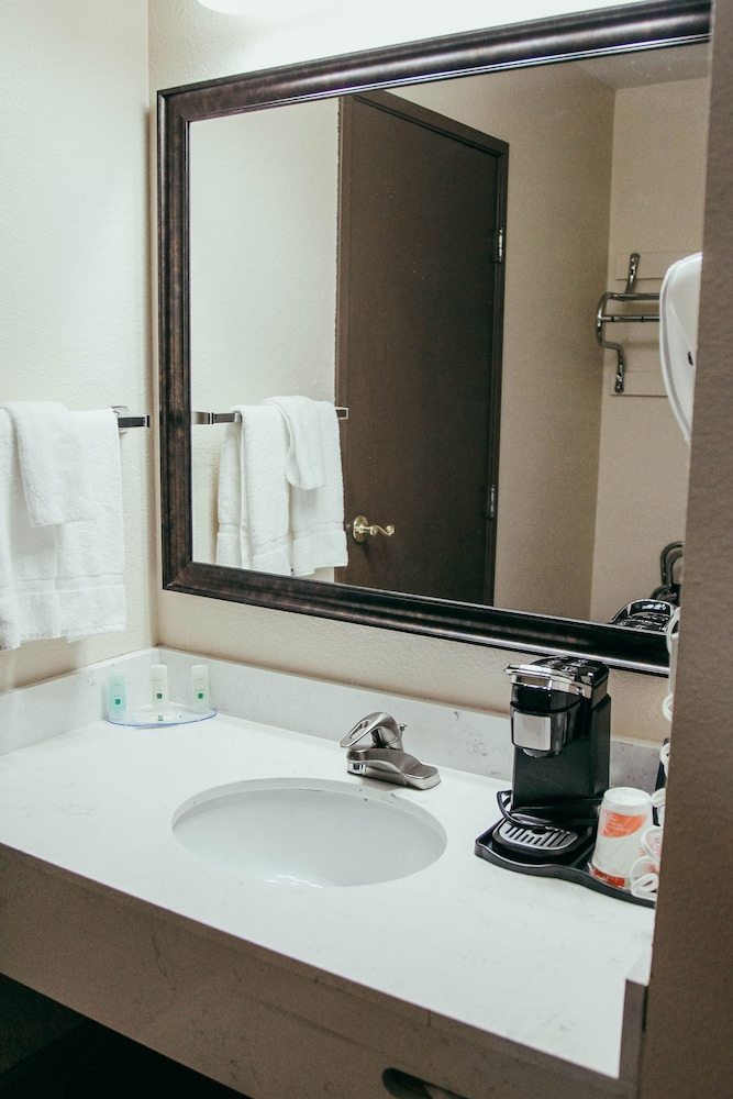 Best Western Sunridge Inn & Conference Center 19/40