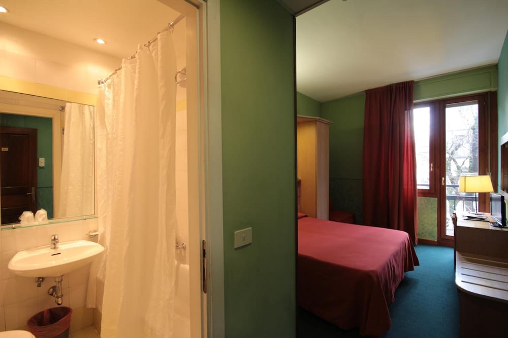 Meridiana Hotel 20/56