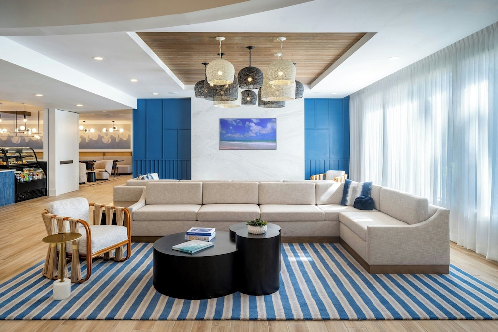 Delta Hotels by Marriott Jacksonville Deerwood 29/52