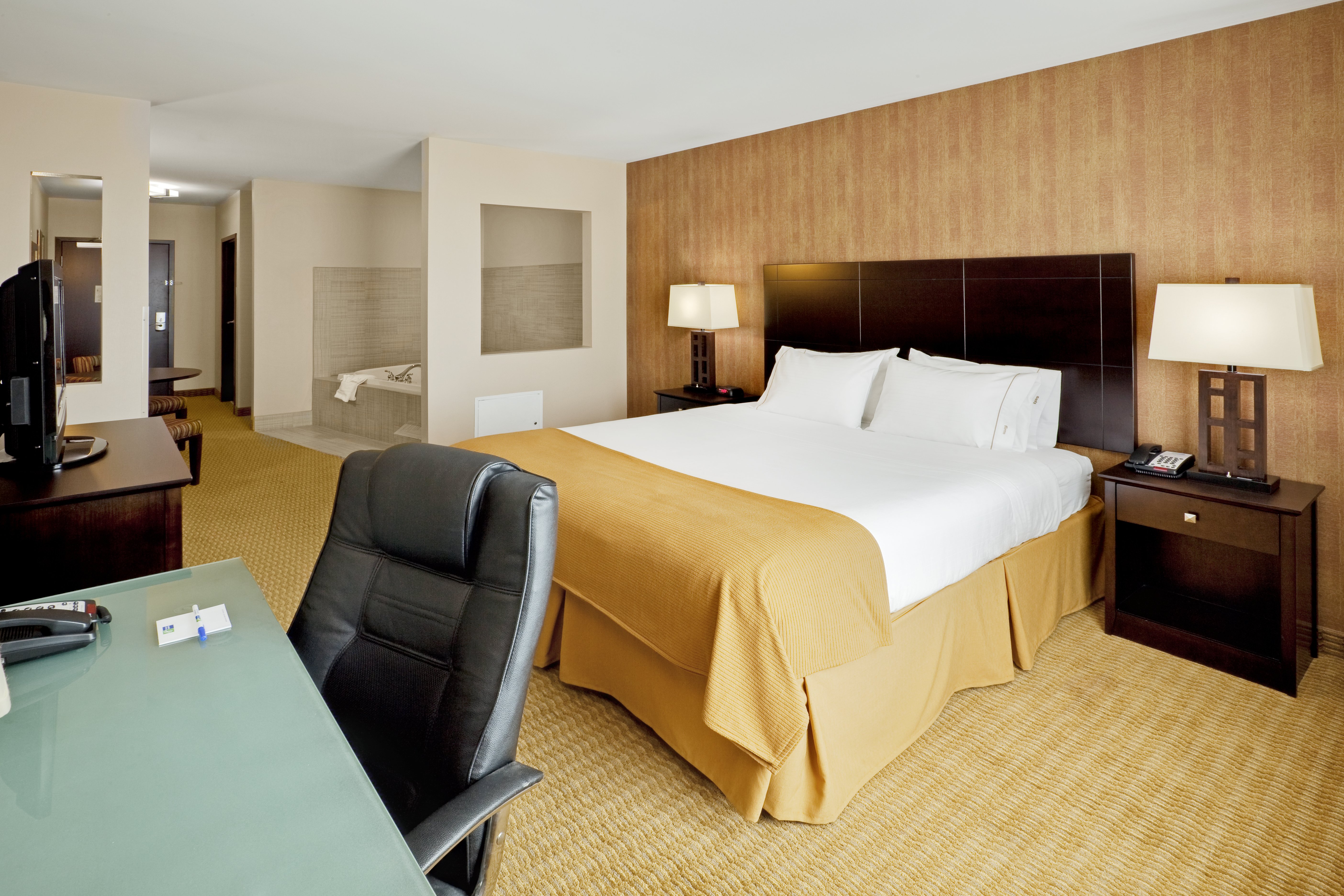Holiday Inn Express Hotel Suites Lebanon 22/51