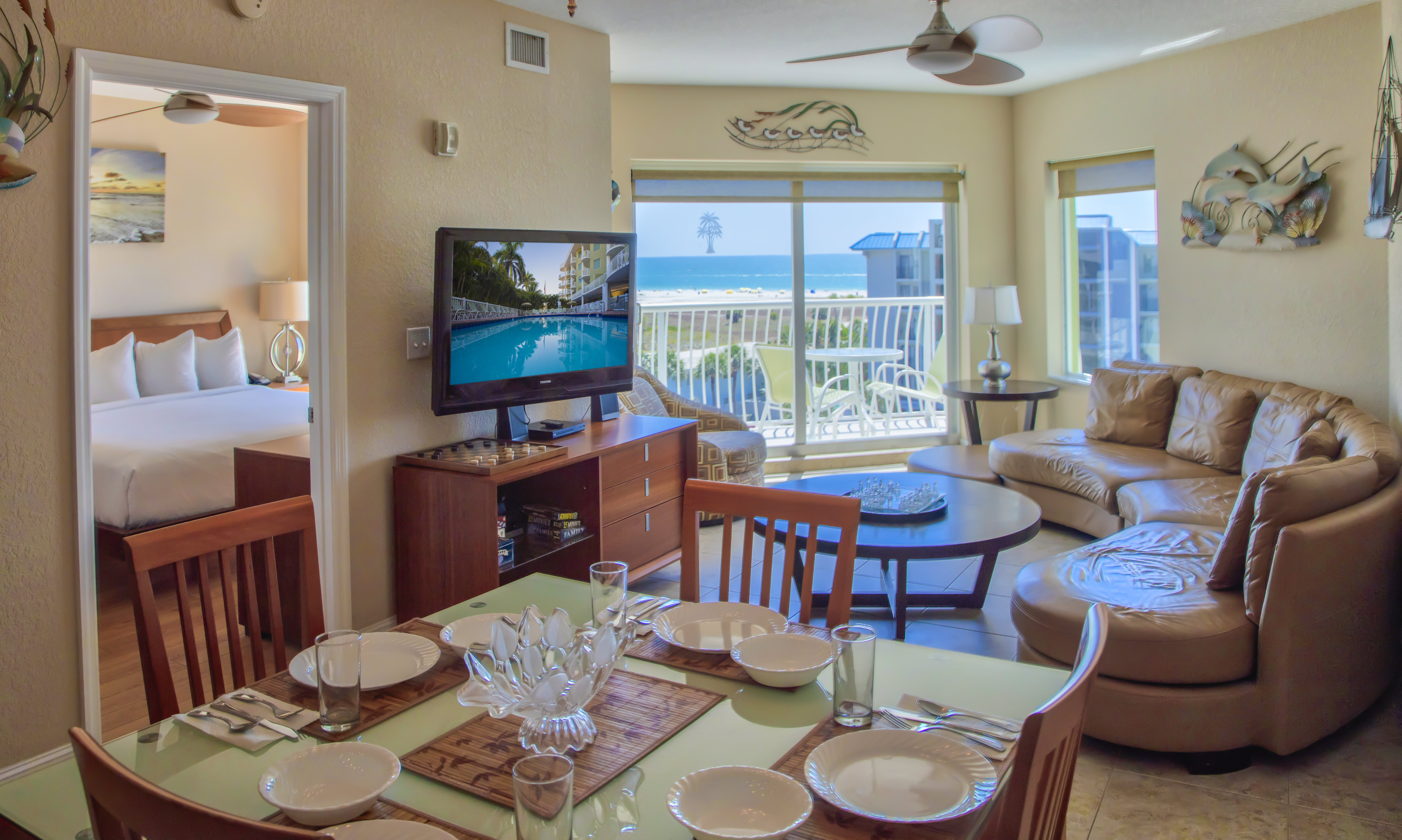Crystal Palms Beach Resort 34/50