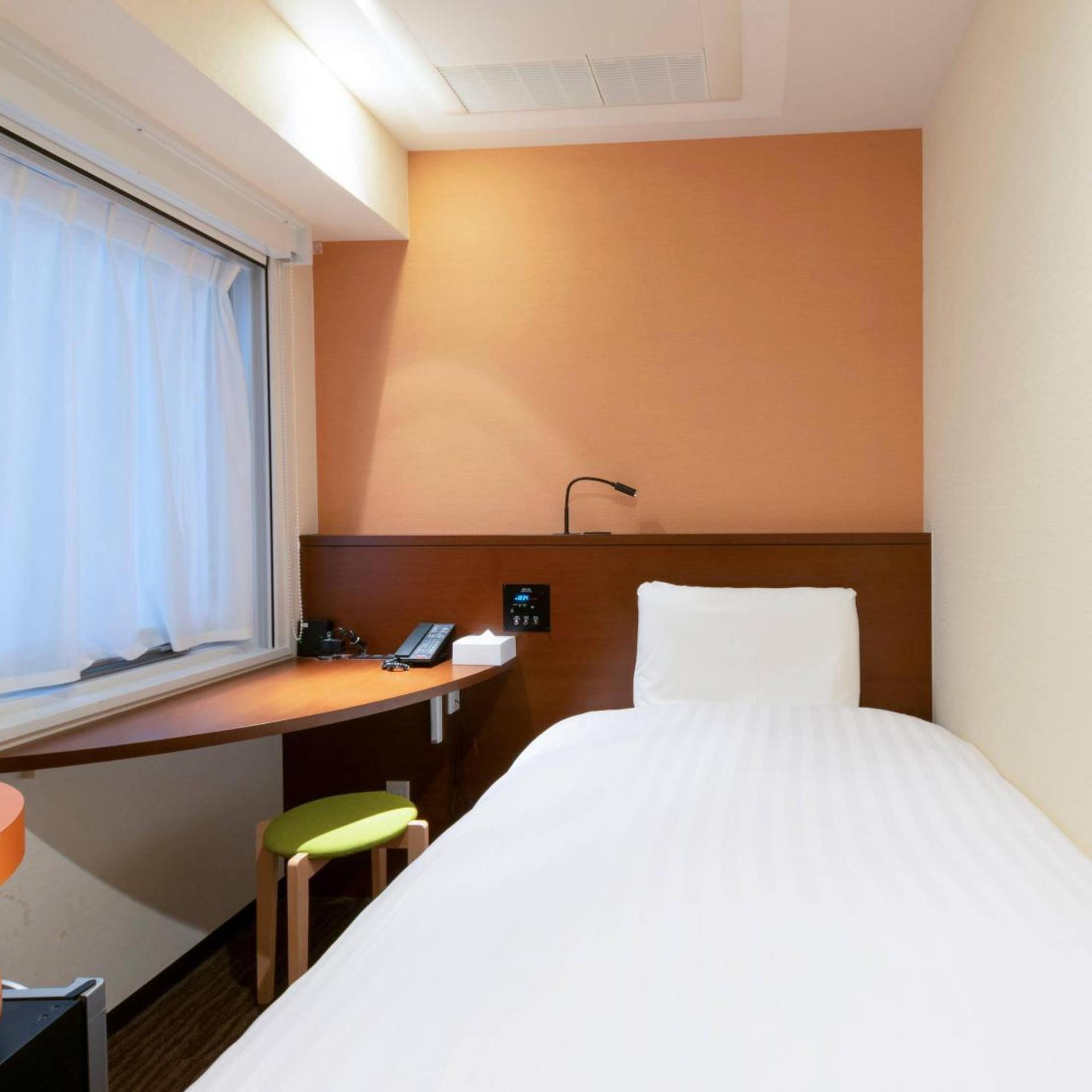 Room, Single, Comfort Inn Tokyo Roppongi 4/17
