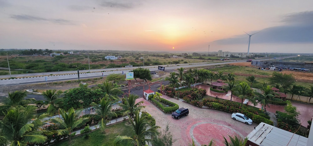 Goverdhan Greens Resort Dwarka 41/50