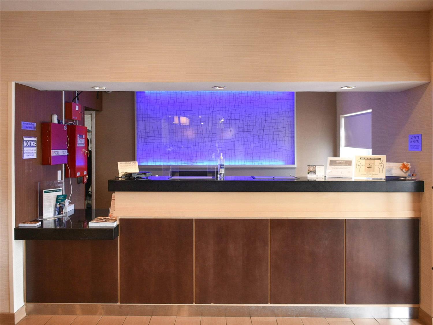 Comfort Inn & Suites Texas City I-45 2/16