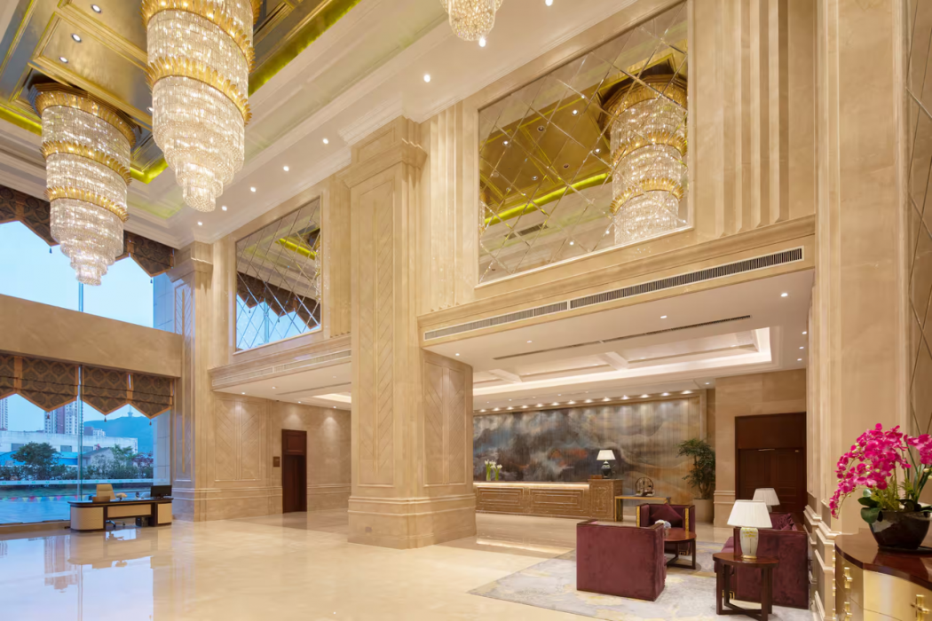 Wyndham Garden Wuxi Huishan 9/32