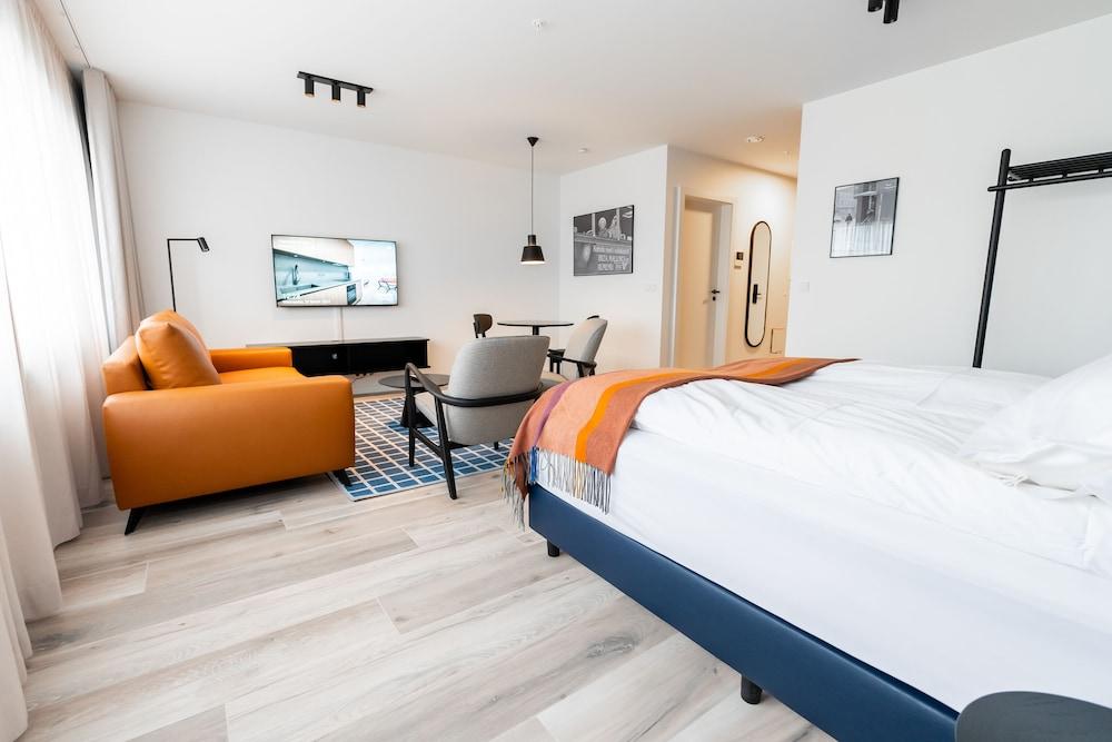 شقة ديلوكس بسريرين مزدوجين بـ3 غرف نوم