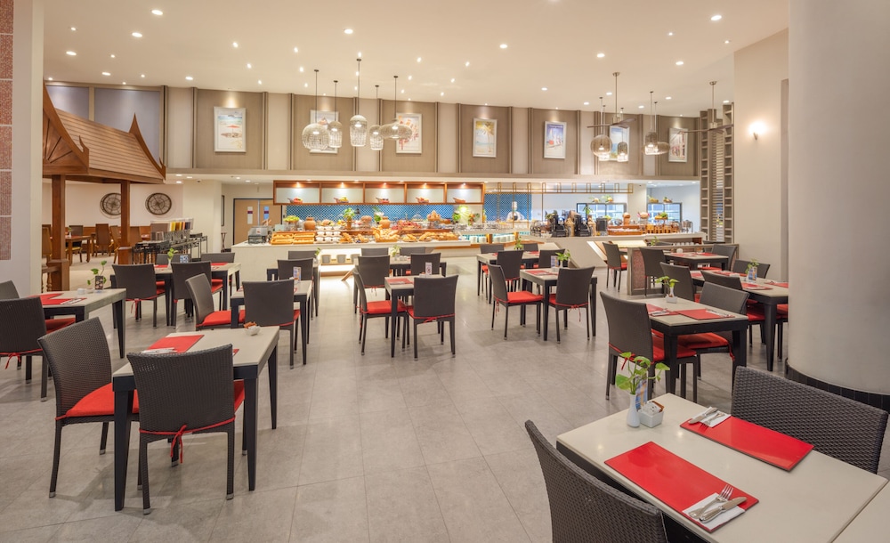 Deevana Plaza Phuket Patong 52/73