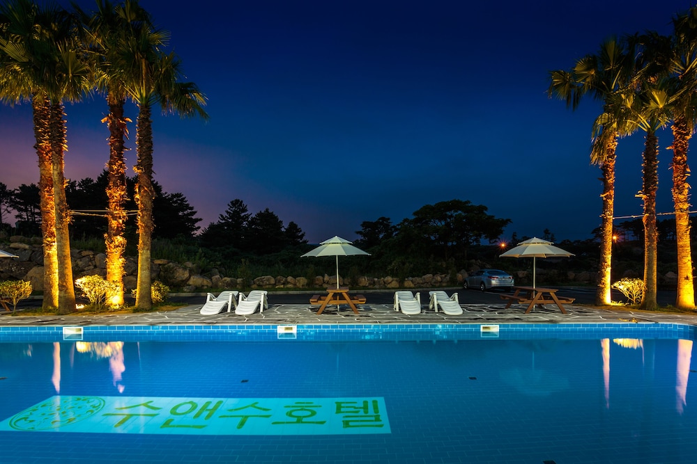 Suandsu Hotel 68/71