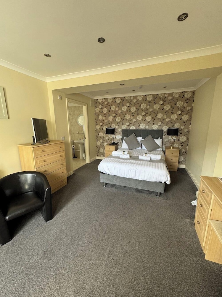 The Winchmore Hotel 21/46