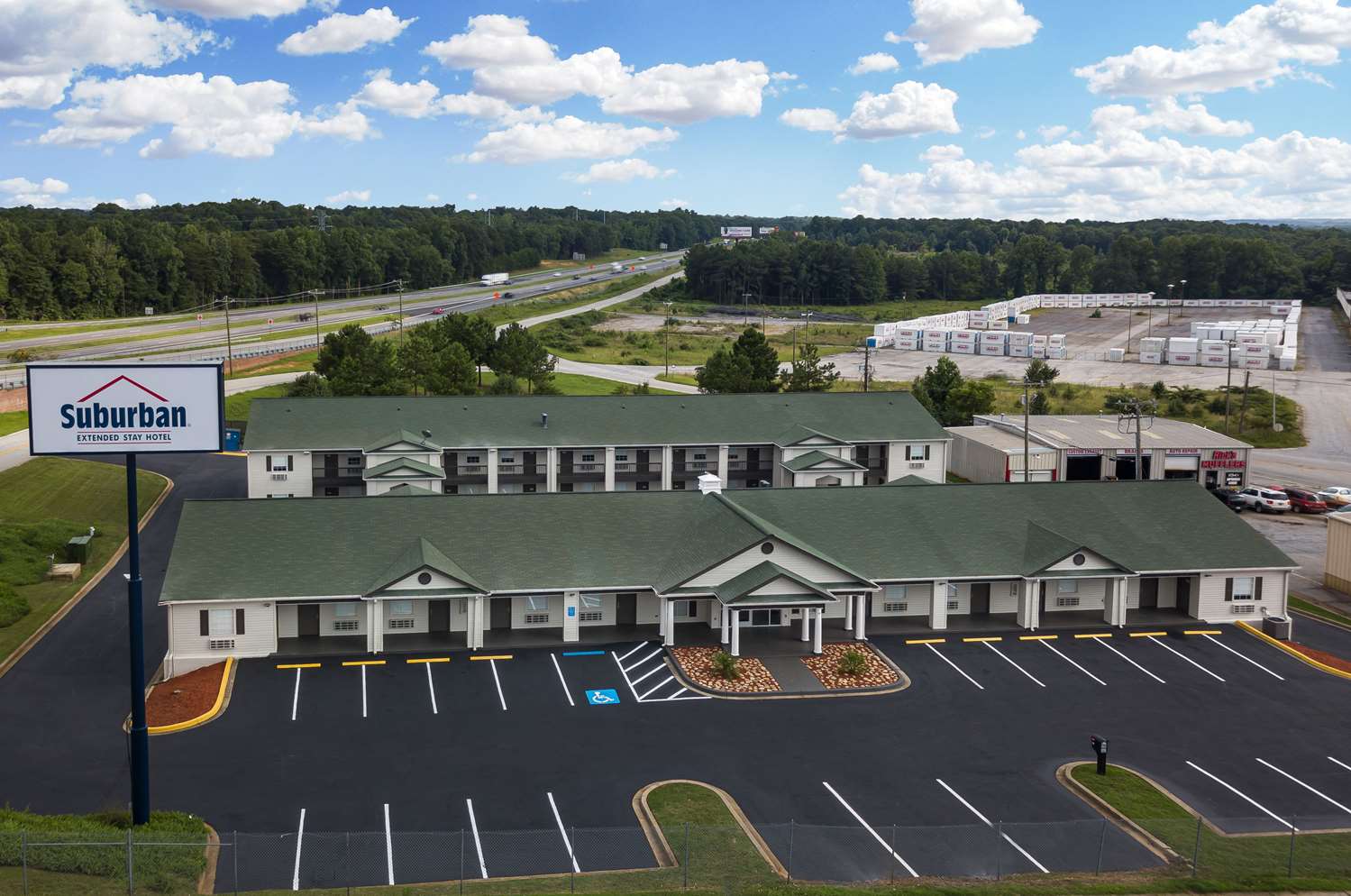 Suburban Studios Spartanburg - I-26 2/6