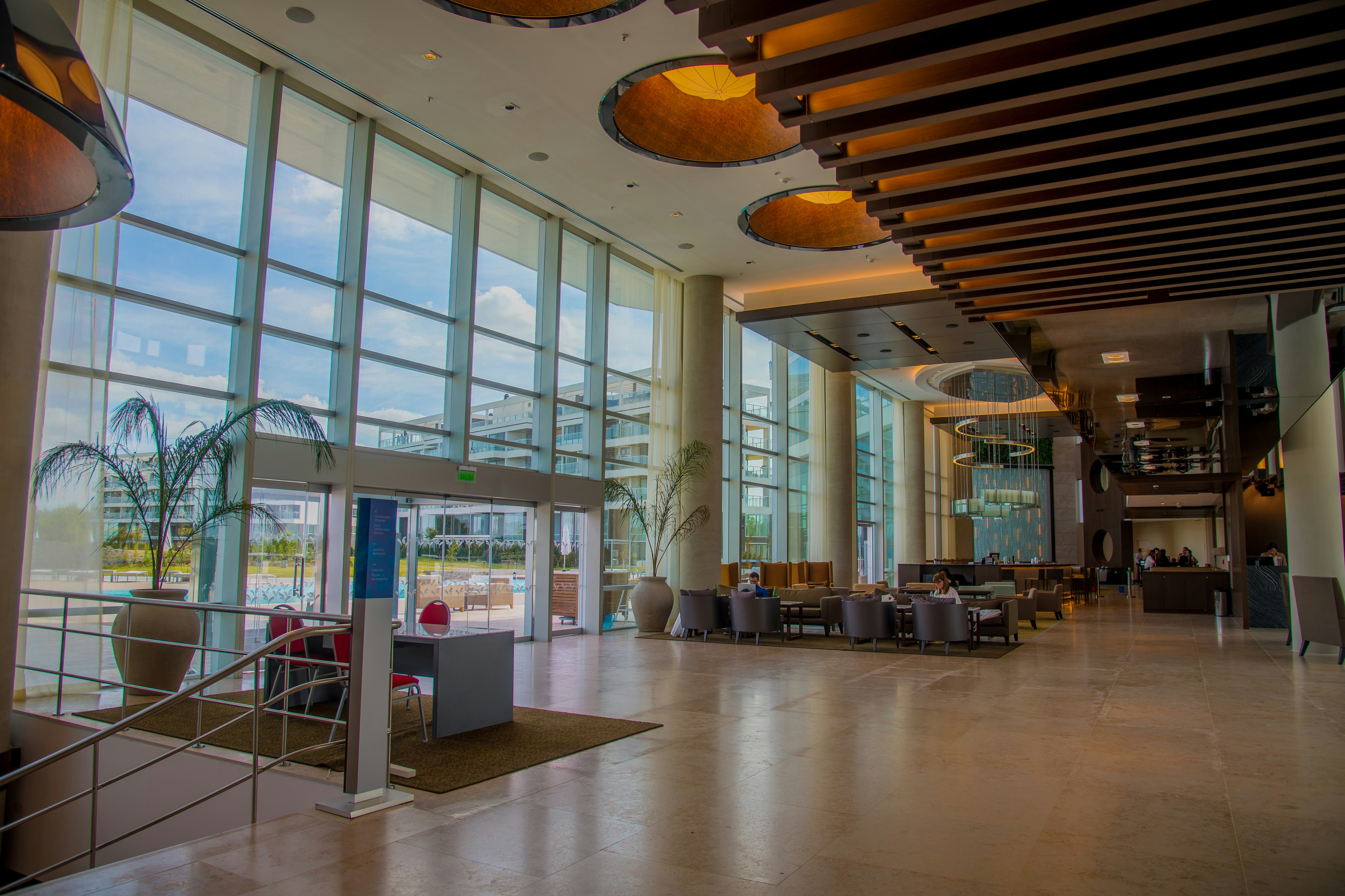 Hilton Pilar 55/80