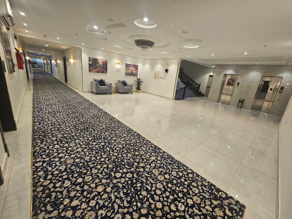 جولدن بوجاري بيشة (Golden Bujari Hotel Bisha) 8/32