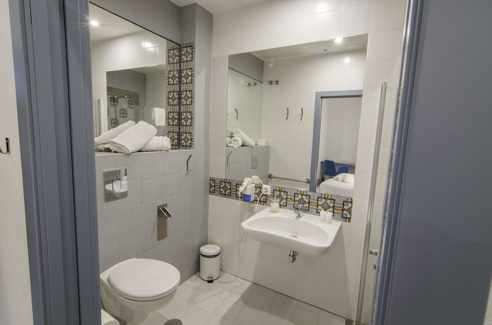 Hostal Gravina 35/50