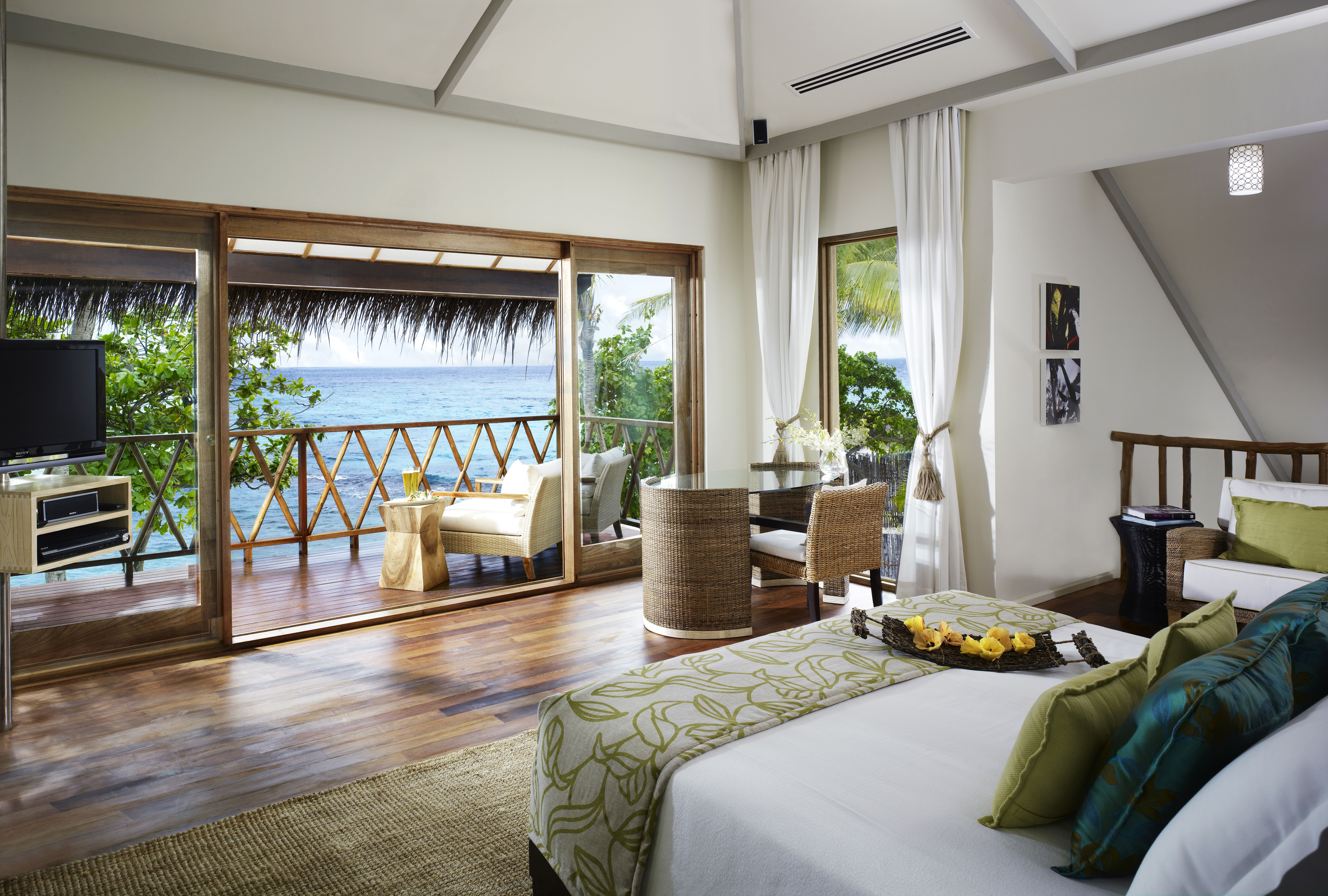 Taj Coral Reef Resort and Spa 20/85