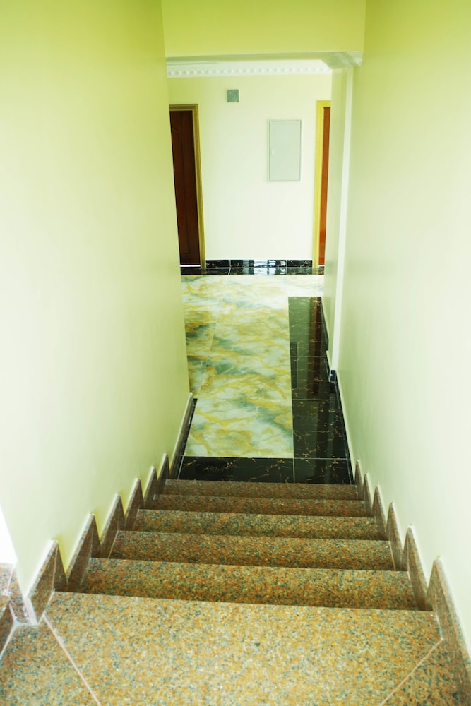 Golden Star Inn 31/40
