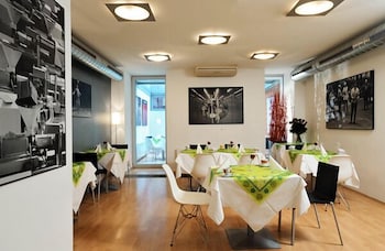 Art Hotel Praha 42/70