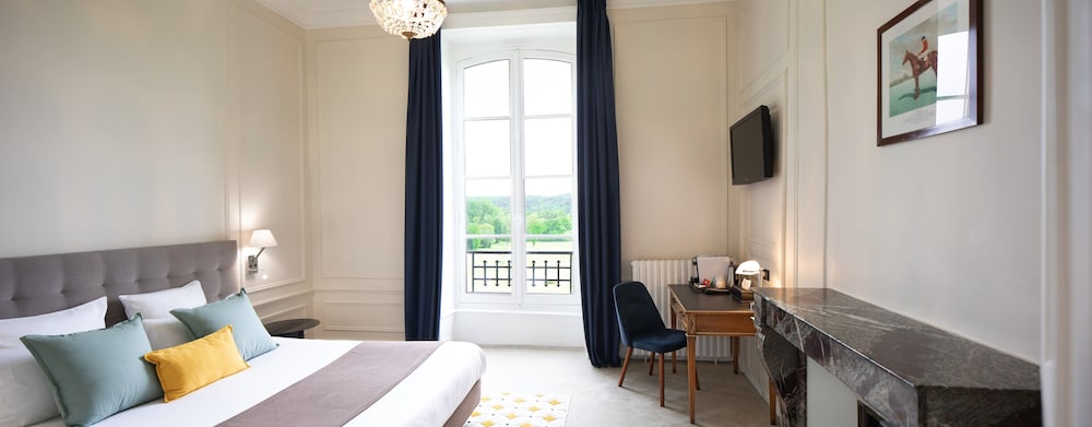 Chateau De Boisgelin 4/50