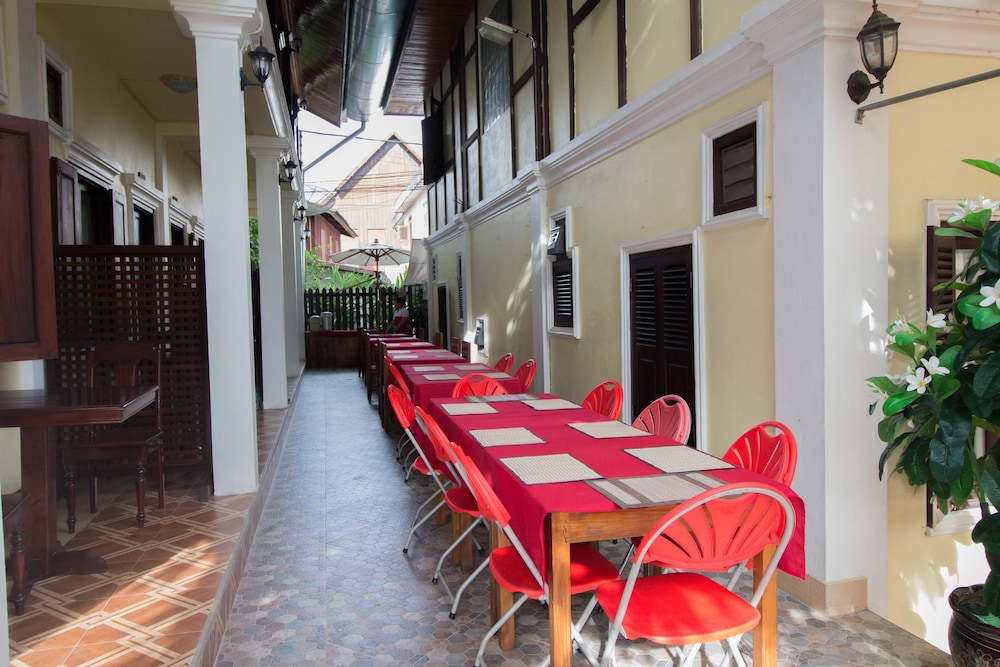 Villa Somphong 43/50