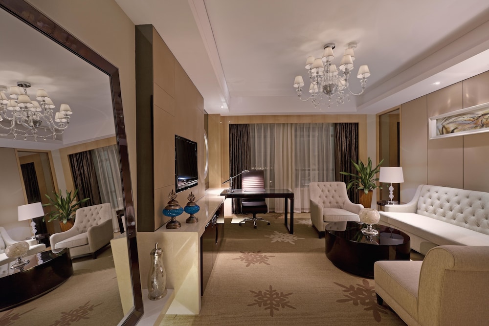 Sheraton Daqing Hotel 33/38