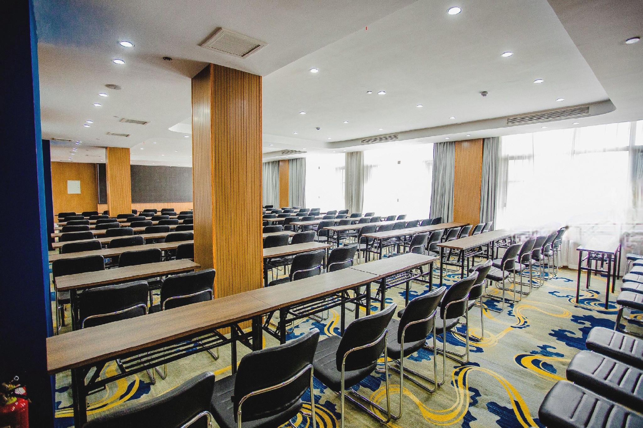 Lano Hotel (Dengfeng Songshan Shaolin Cultural City) 32/36