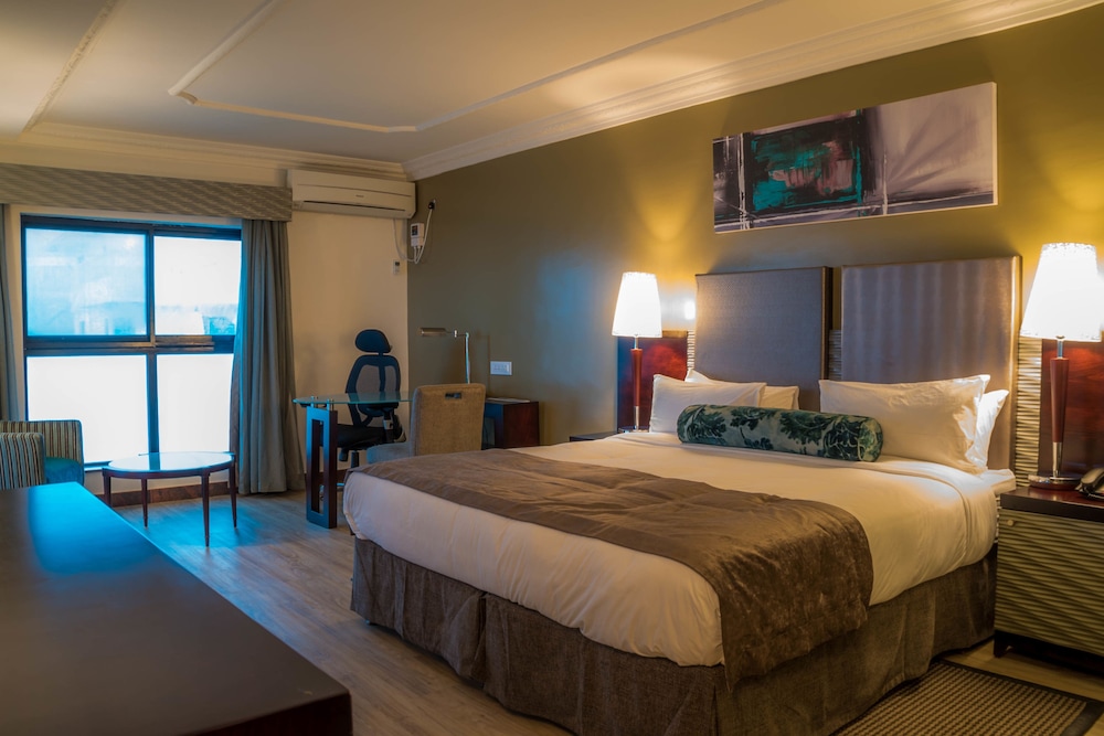 Protea Hotel By Marriott Lagos Kuramo Waters 26/71