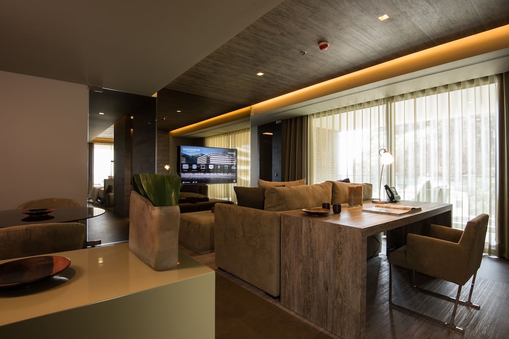 Saccharum Resort by Savoy Signature 8/53