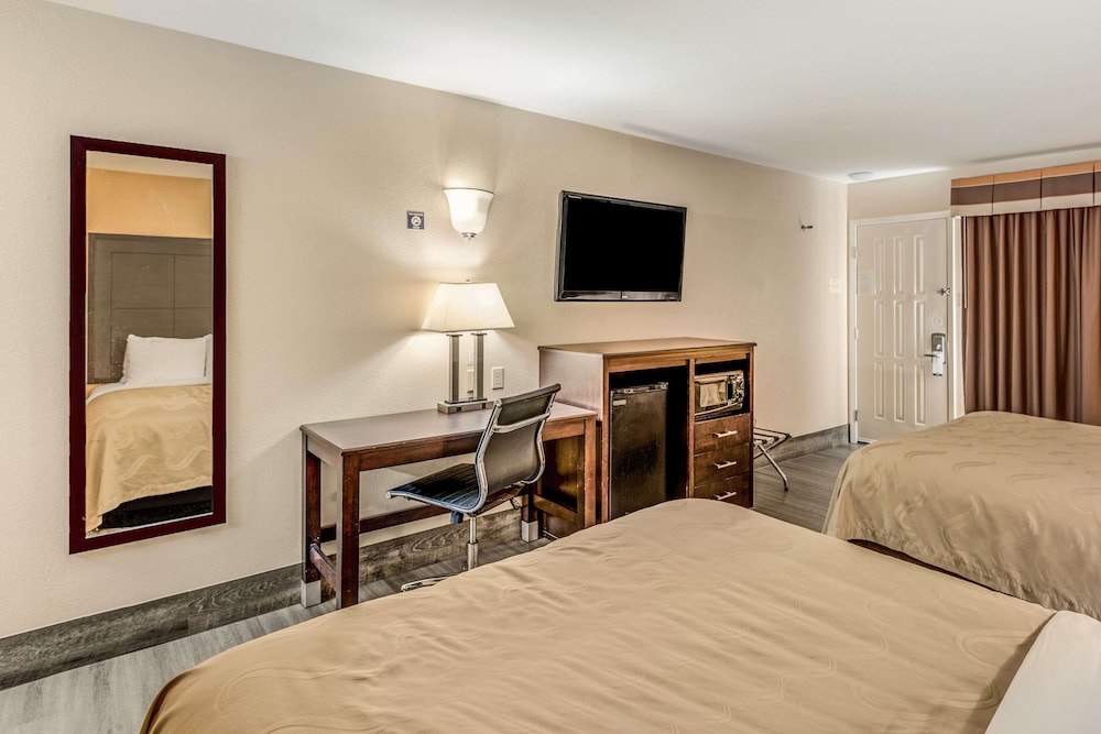 Quality Inn Ozona I-10 9/29