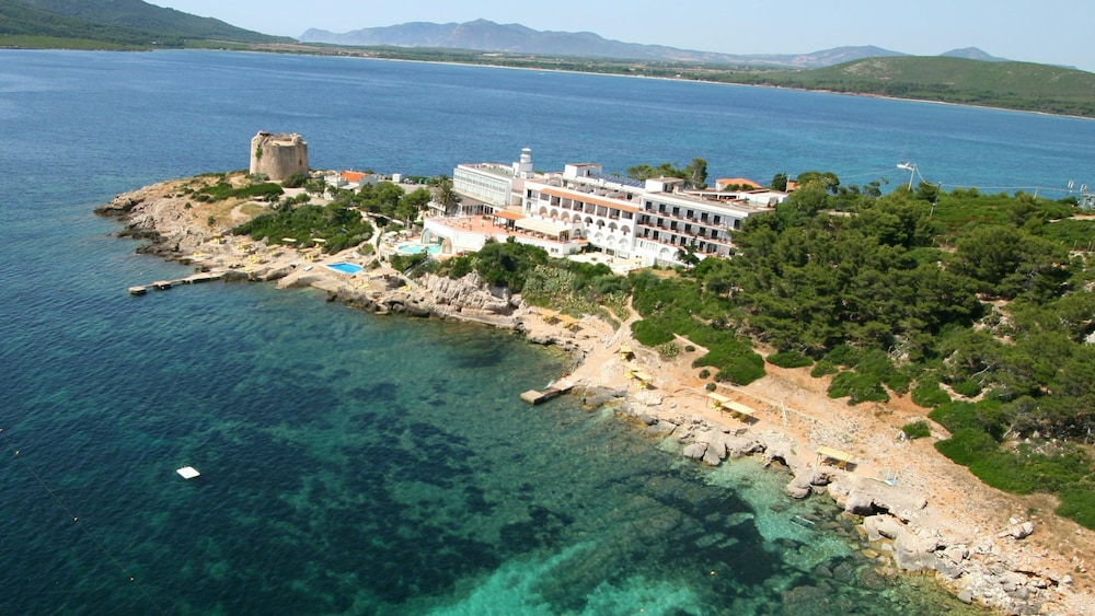 El Faro Hotel 70/73