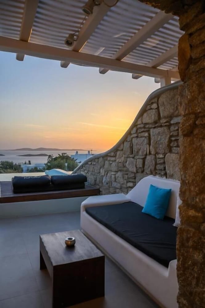 Olvos Luxury Suites Mykonos 57/73