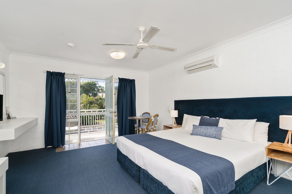 WOLLONGBAR MOTEL 14/69