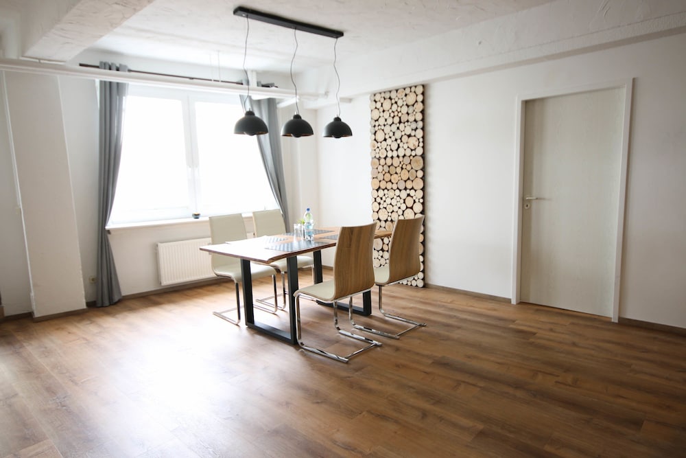 Haus Shiralee 20/50