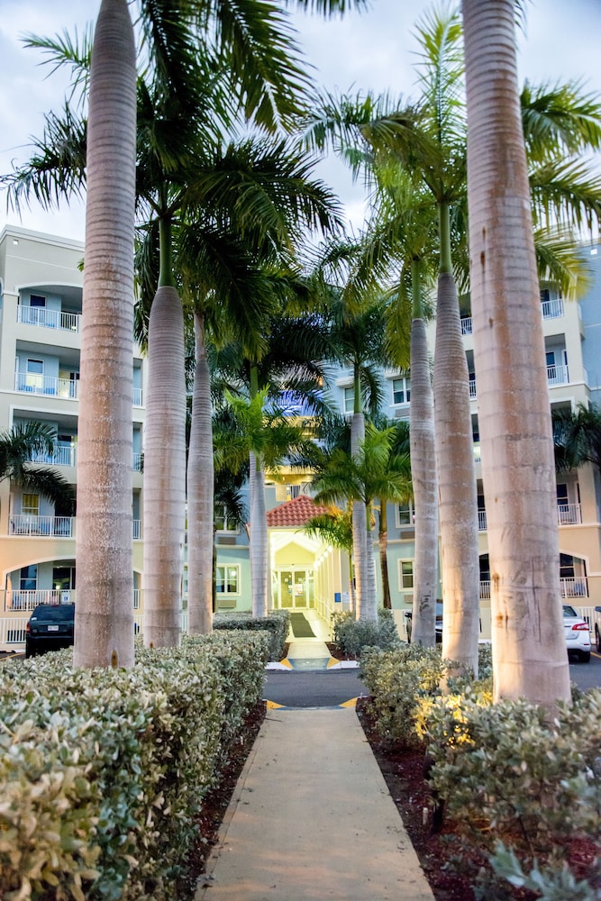 Aquarius Vacation Club at Boqueron Beach Resort 56/62