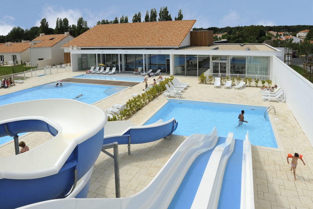 Residence Nemea Les Grands Rochers 30/33