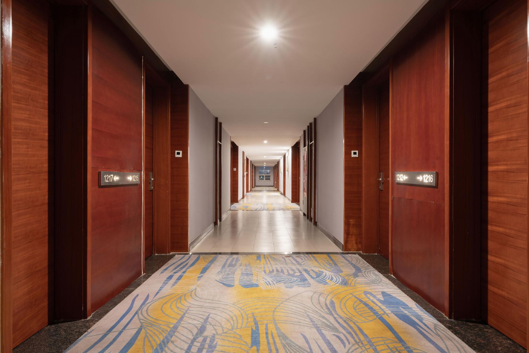 Inzone Garland Hotel Qingzhou 10/23