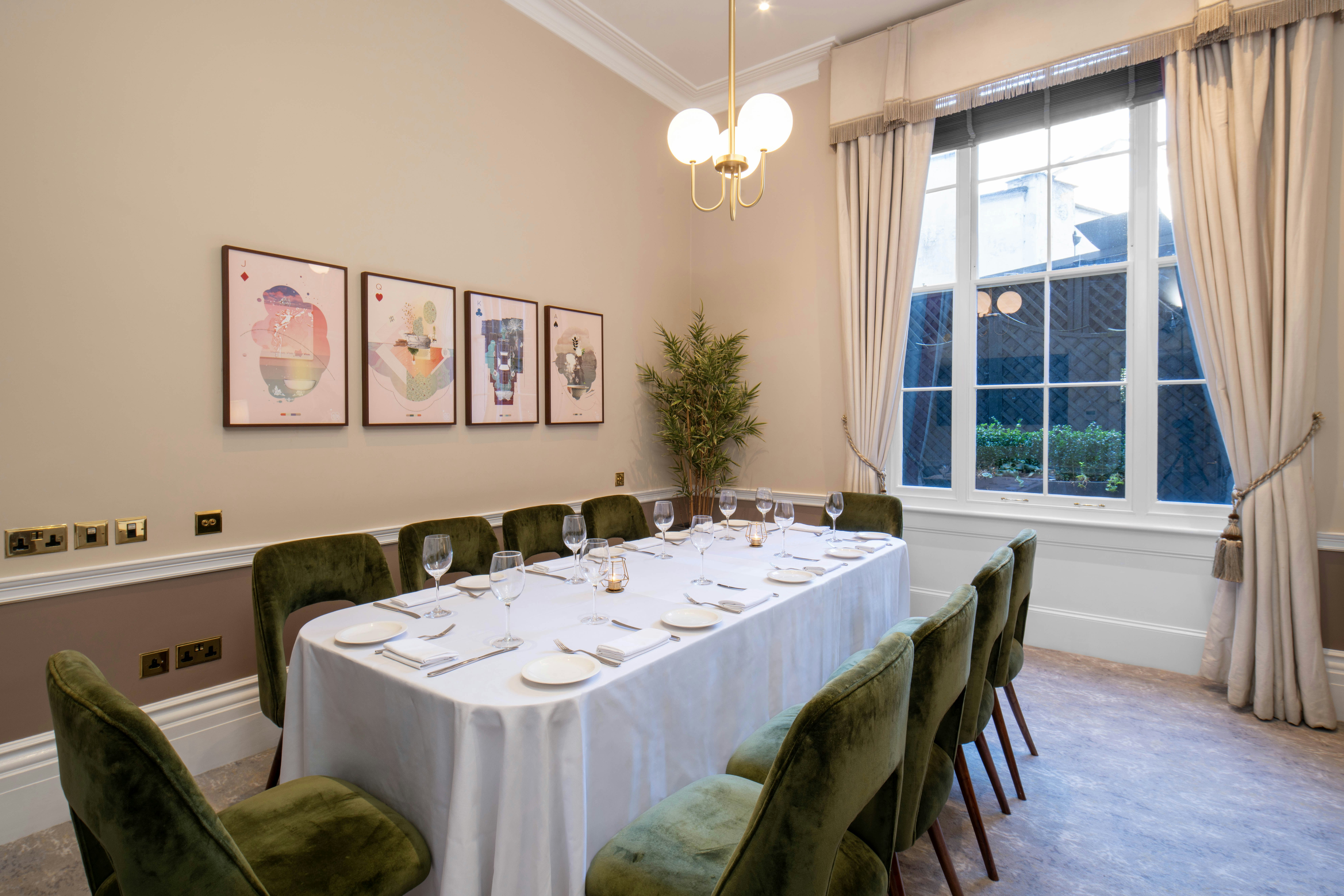 Roseate House London 26/28