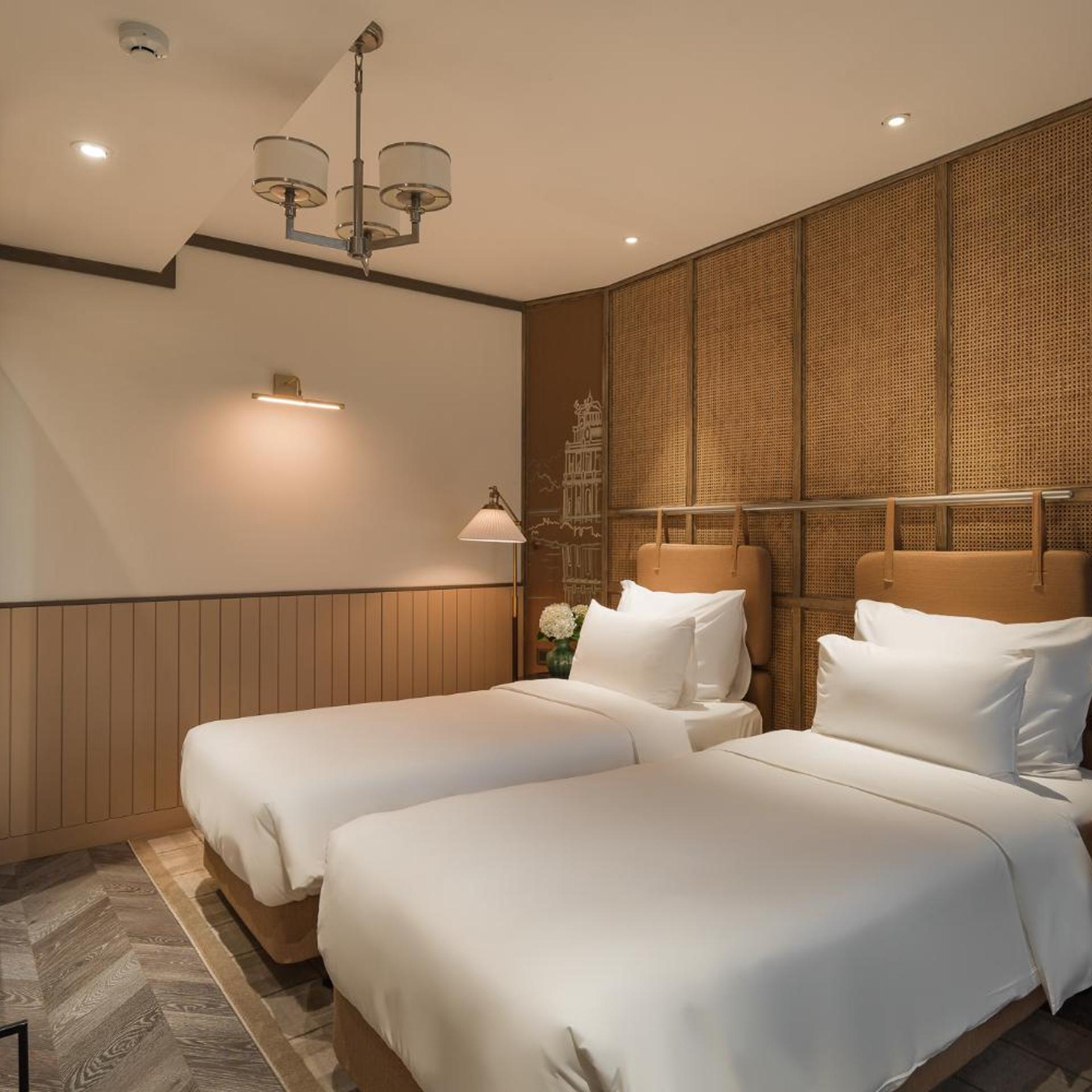 La Passion Hanoi Hotel & Spa 24/60