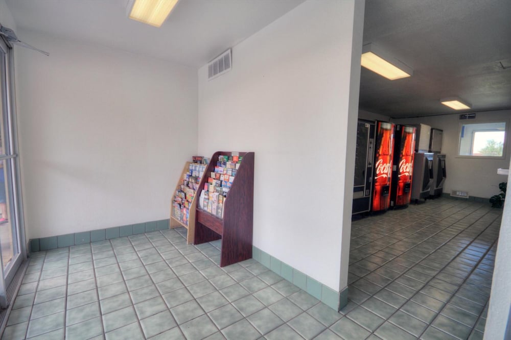 Motel6 Alamogordo, NM 10/59