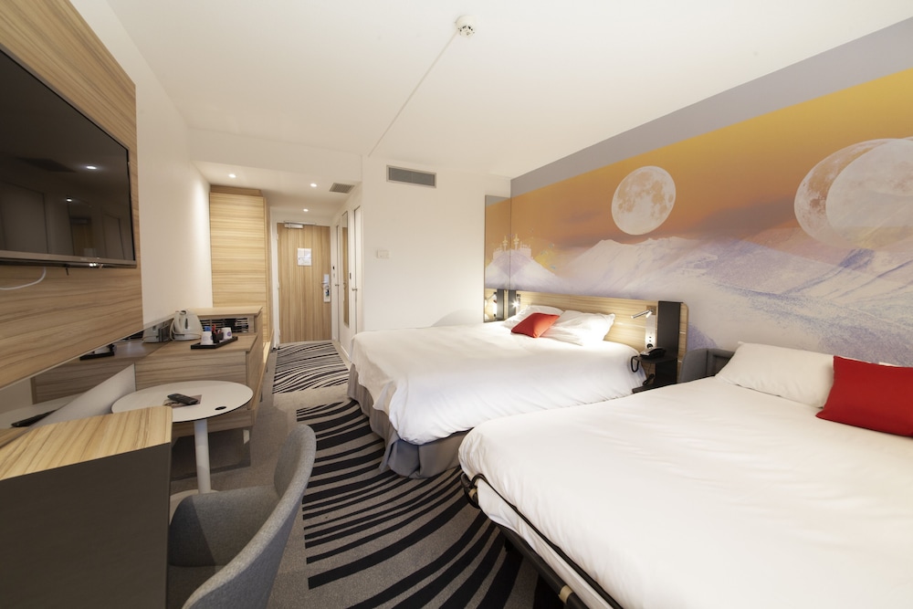 Novotel Clermont Ferrand 24/73