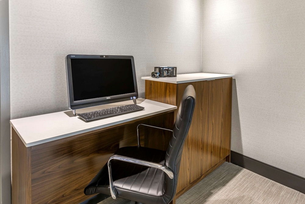 Comfort Inn Sarnia 27/29