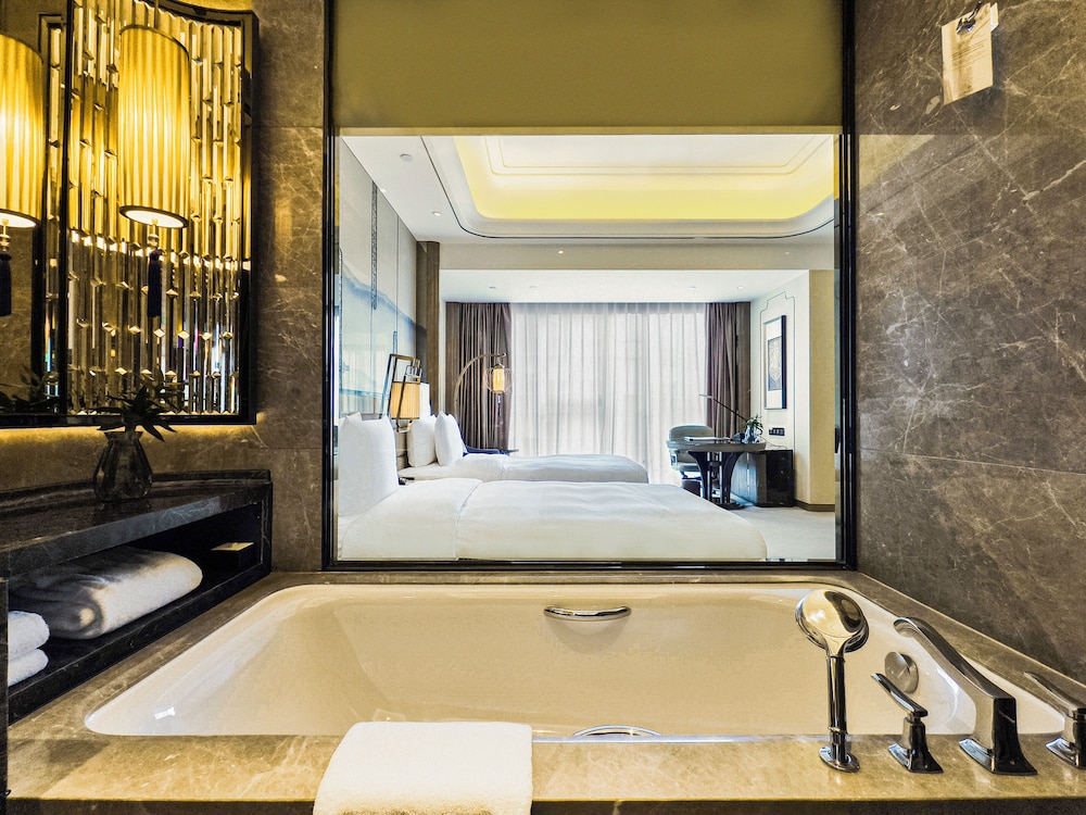 Wanda Vista Kunming 22/26