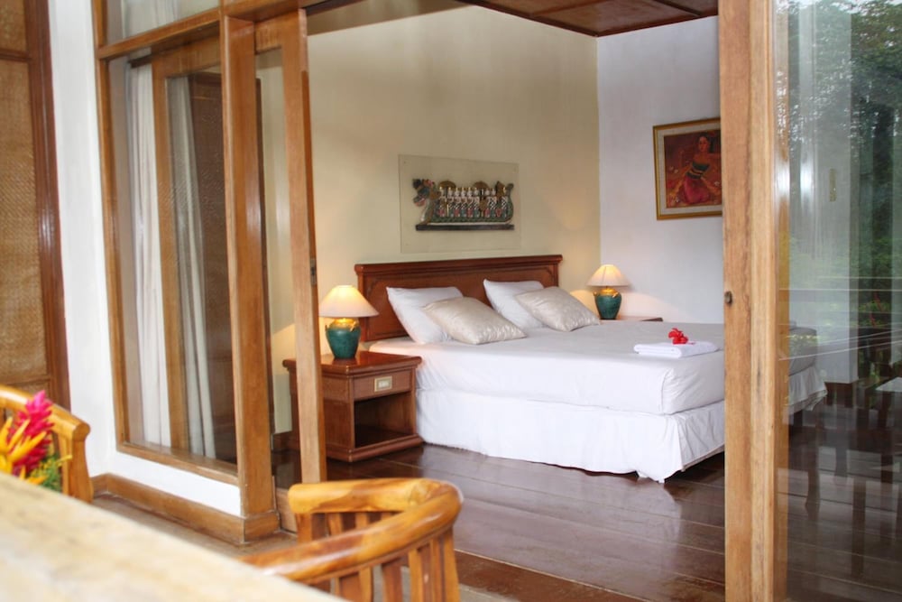 Yeh Panes Bali 3/24